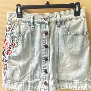 PacSun Denim Mini Skirt with Floral Detail